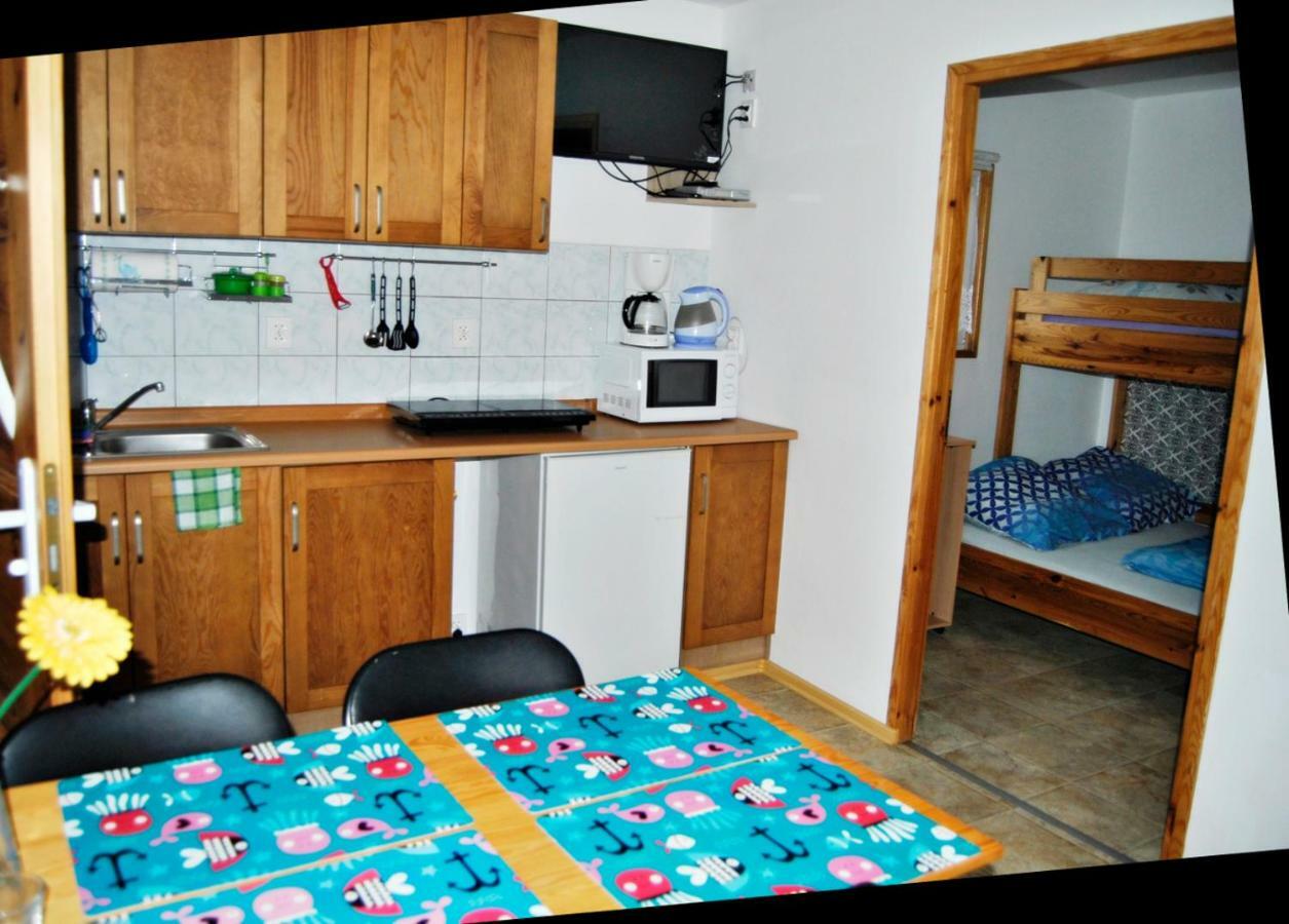 Villa Kwiatu Paproci à Rusinowo  Extérieur photo